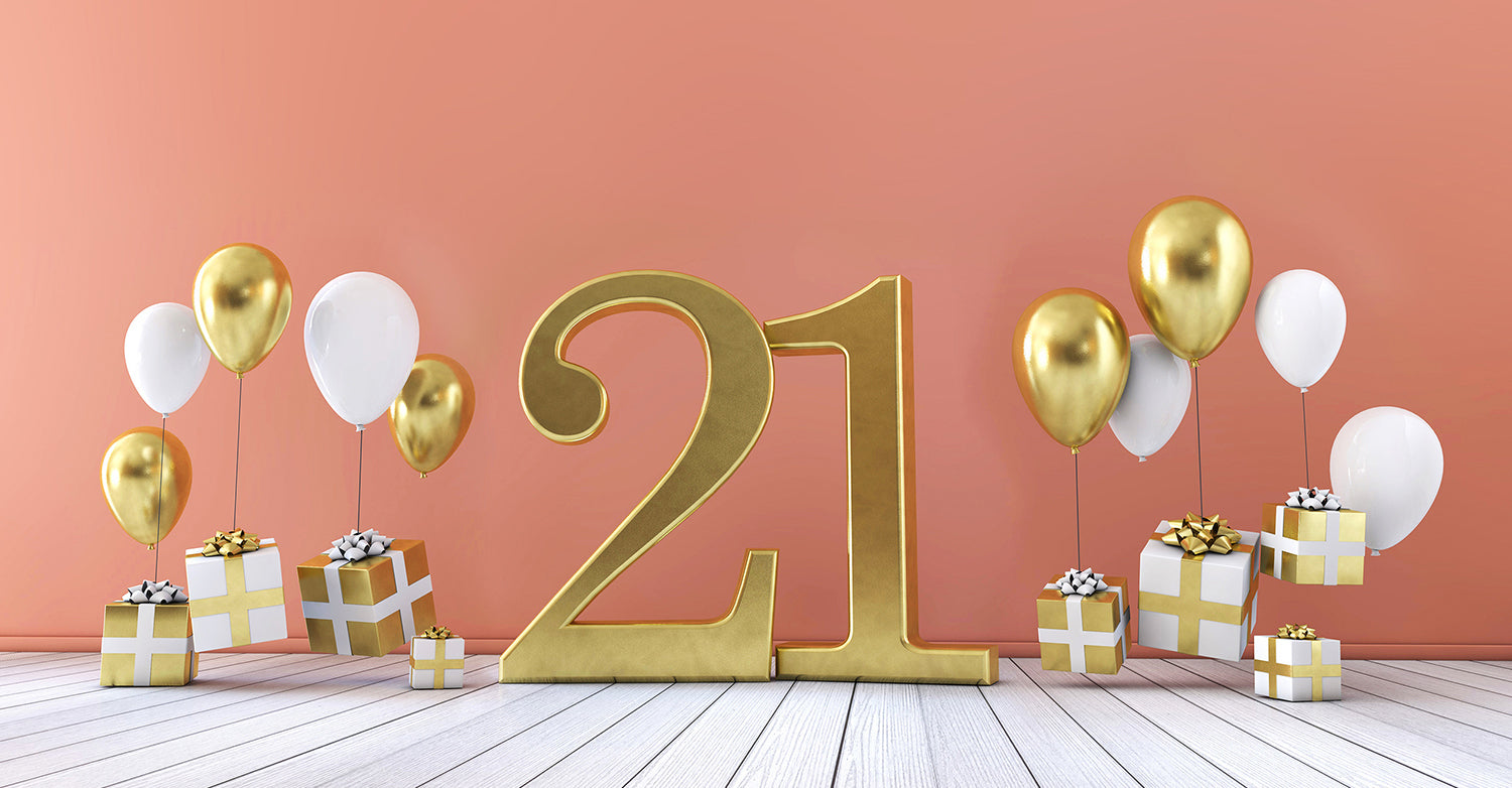 21st Birthday gift guide from Gift Card Store.