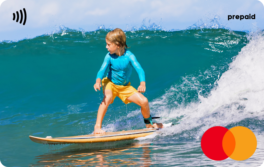 Personalised Mastercard gift card featuring a kid surfing – a perfect gift for young surfers.